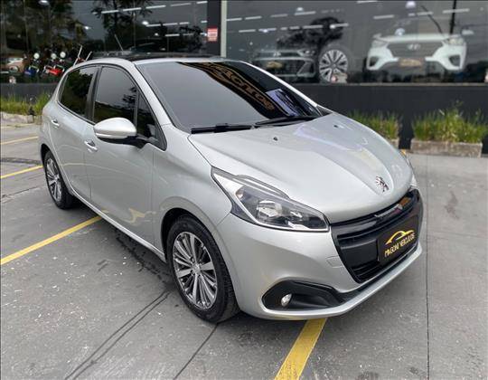 PEUGEOT 208 1.6 GRIFFE 16V FLEX 4P AUTOMÁTICO PEUGEOT 208 1.6 GRIFFE 16V FLEX 4P AUTOMÁTICO
